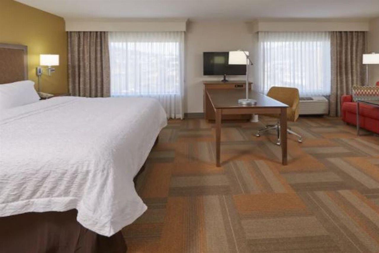 Hampton Inn & Suites הוד ריבר מראה חיצוני תמונה