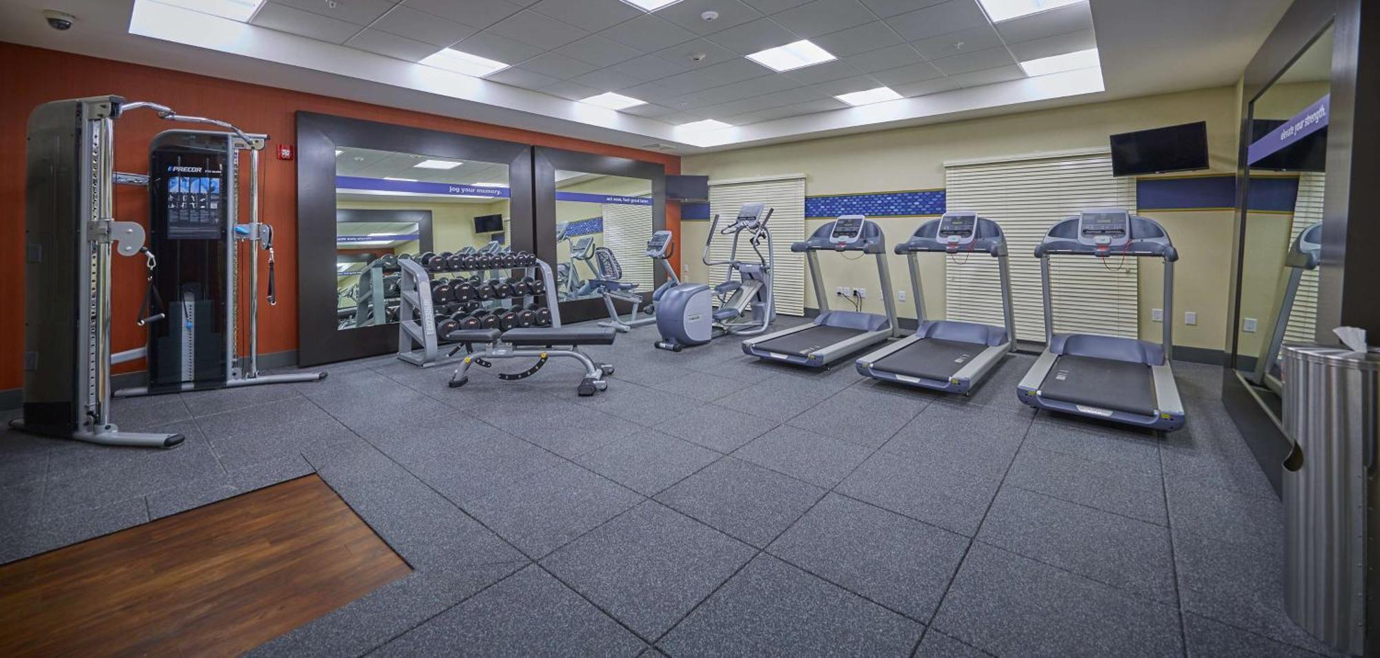Hampton Inn & Suites הוד ריבר מראה חיצוני תמונה