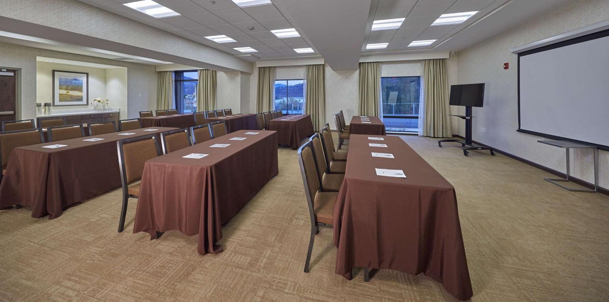 Hampton Inn & Suites הוד ריבר מראה חיצוני תמונה