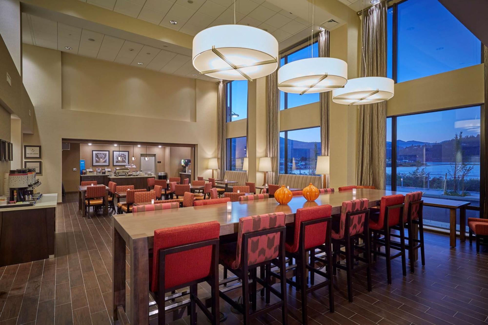 Hampton Inn & Suites הוד ריבר מראה חיצוני תמונה