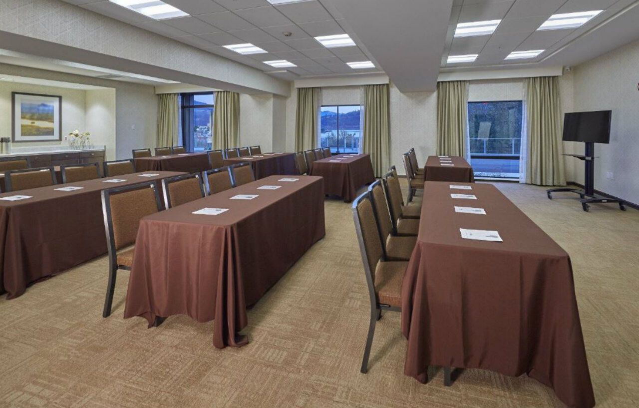 Hampton Inn & Suites הוד ריבר מראה חיצוני תמונה